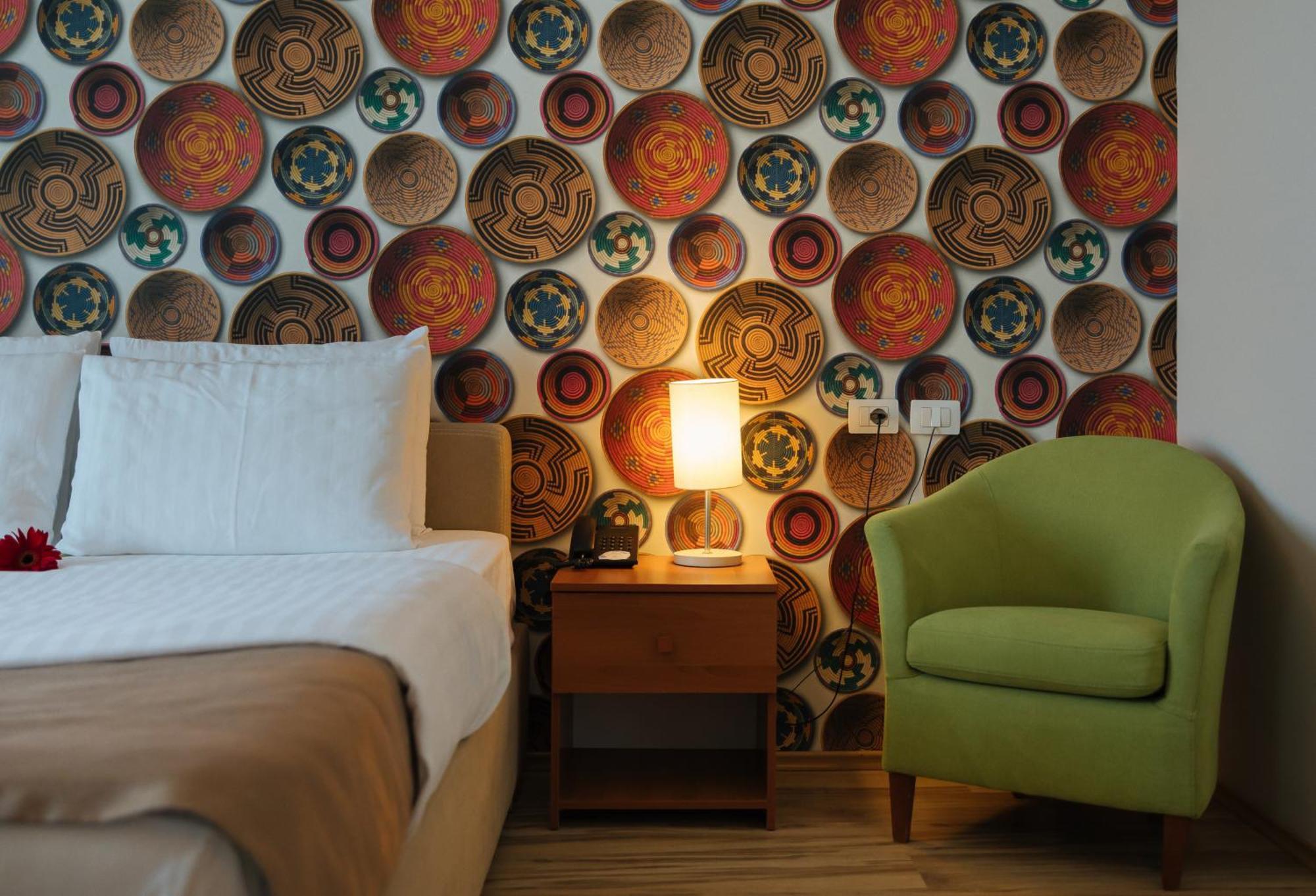 Albanian Star Hotel Kryemedhej ภายนอก รูปภาพ